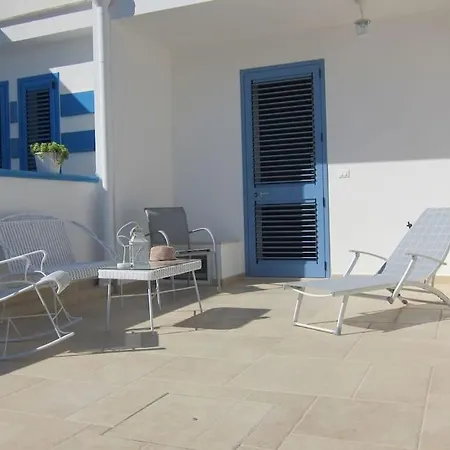 Feriehus La Finestra Sul Mare Torre Vado